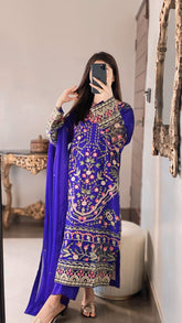 Elegant Russian Grip Thread Embroidered Suit with Chiffon Dupatta
