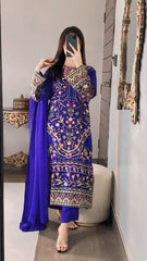 Elegant Russian Grip Thread Embroidered Suit with Chiffon Dupatta